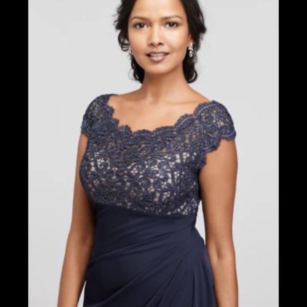 NWT! David’s bridal Dress Designed by Xscape